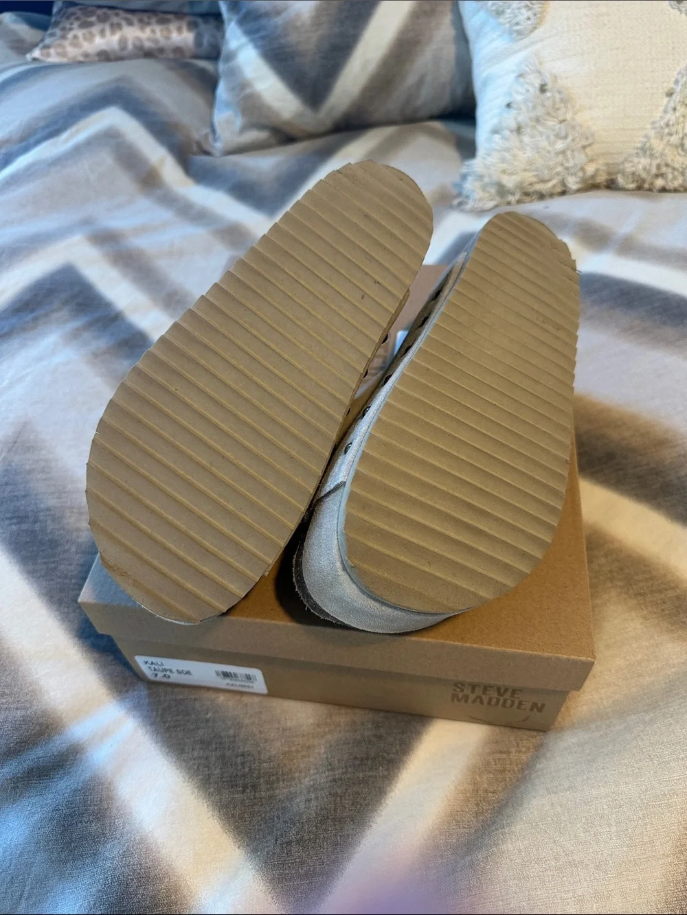 Steve Madden Kali Taupe Suede Platform Buckle Sandals